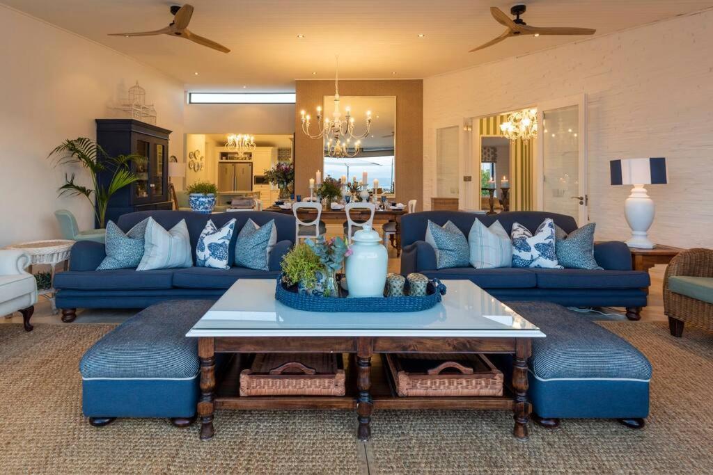 The Upper Deck Penthouse Plettenberg Bay Exterior photo