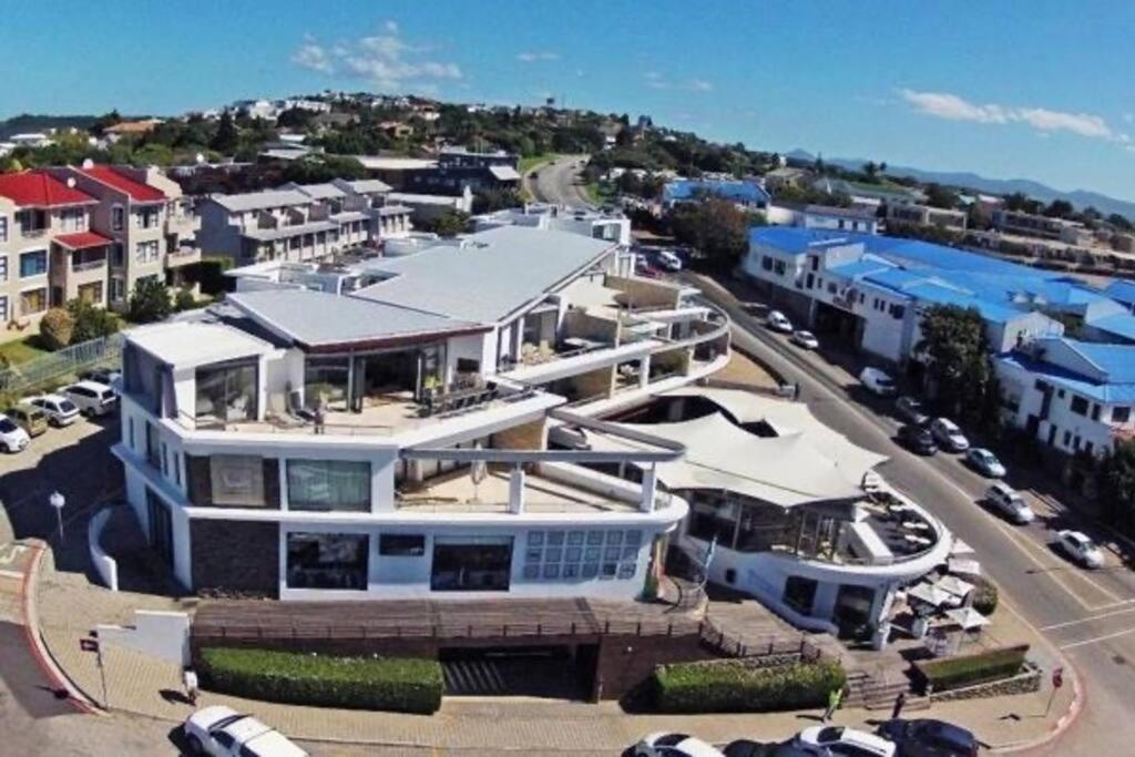 The Upper Deck Penthouse Plettenberg Bay Exterior photo